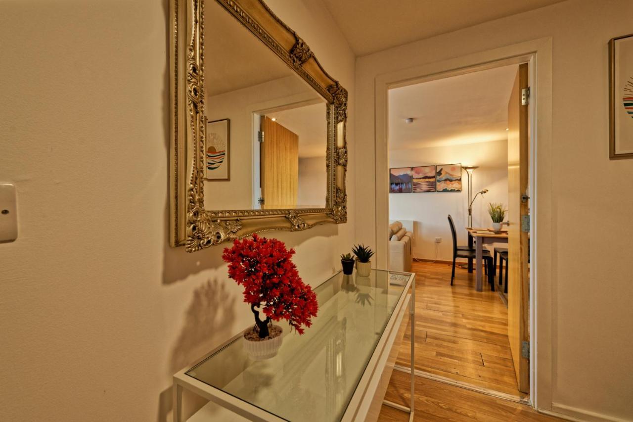 Sidemersey Livings- Convenient 1-Bedroom Flat With A View, Central ลิเวอร์พูล ภายนอก รูปภาพ