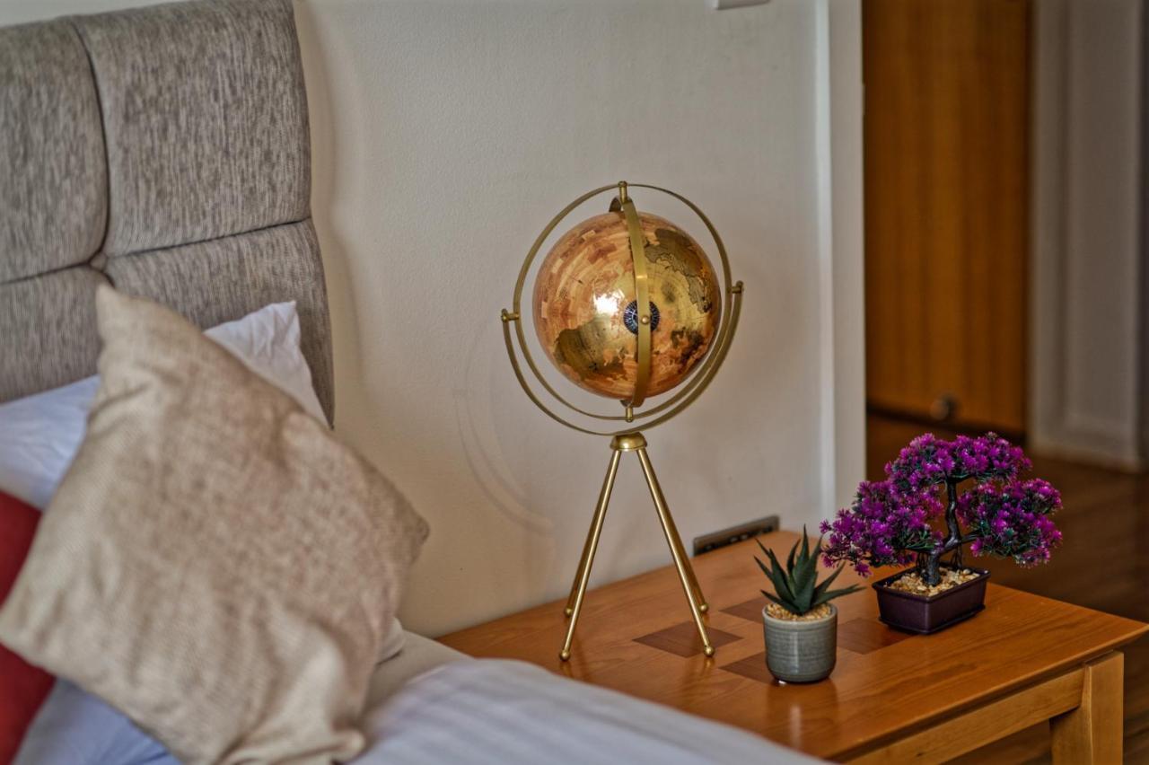 Sidemersey Livings- Convenient 1-Bedroom Flat With A View, Central ลิเวอร์พูล ภายนอก รูปภาพ